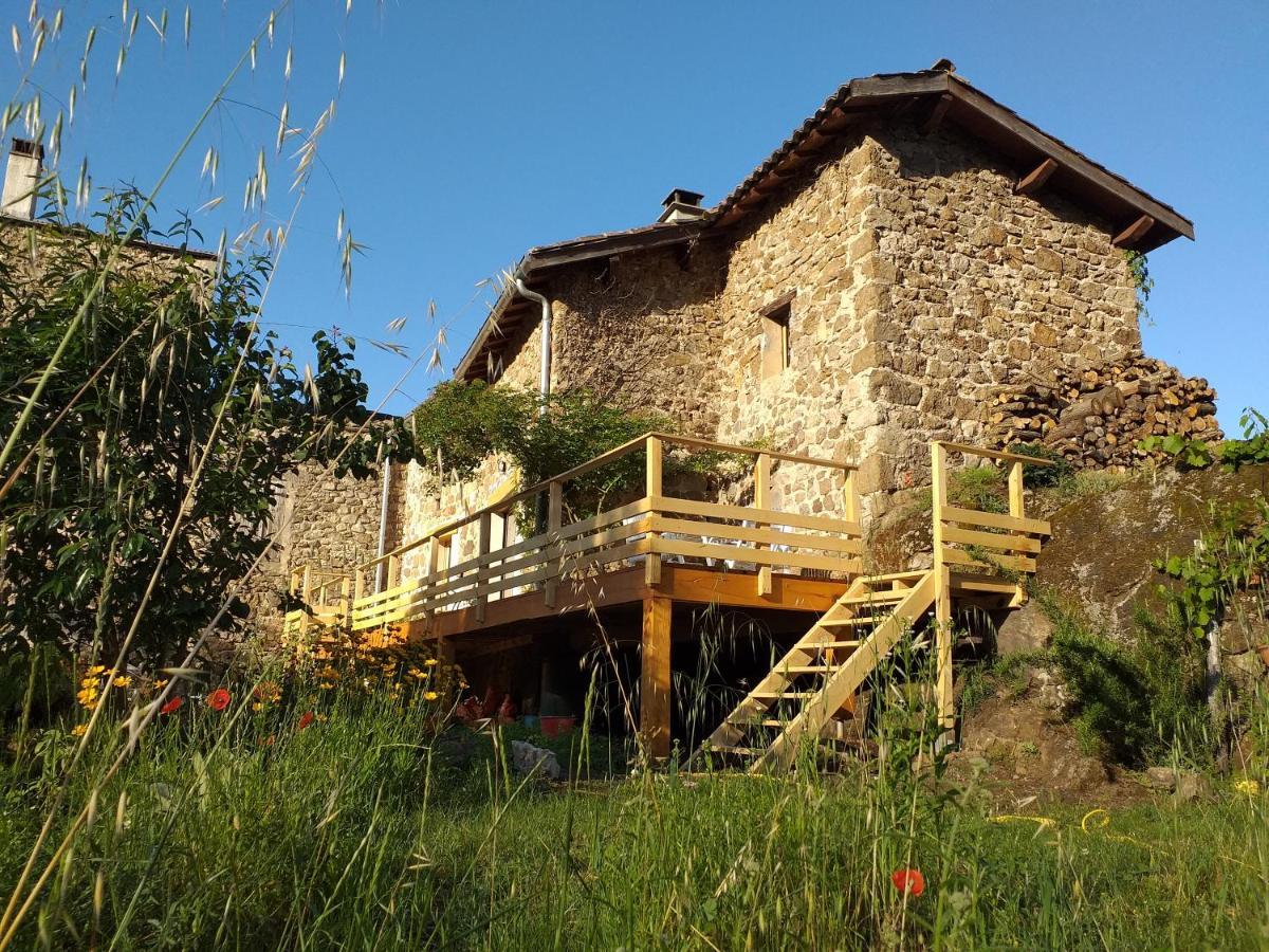 Les Pentes Du Chateau De Retourtour Lamastre Dış mekan fotoğraf