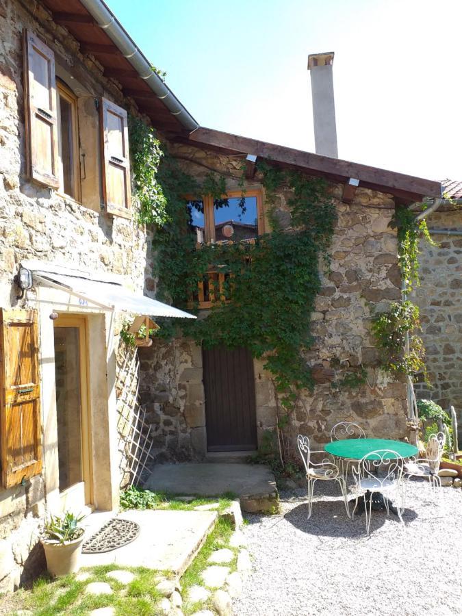 Les Pentes Du Chateau De Retourtour Lamastre Dış mekan fotoğraf