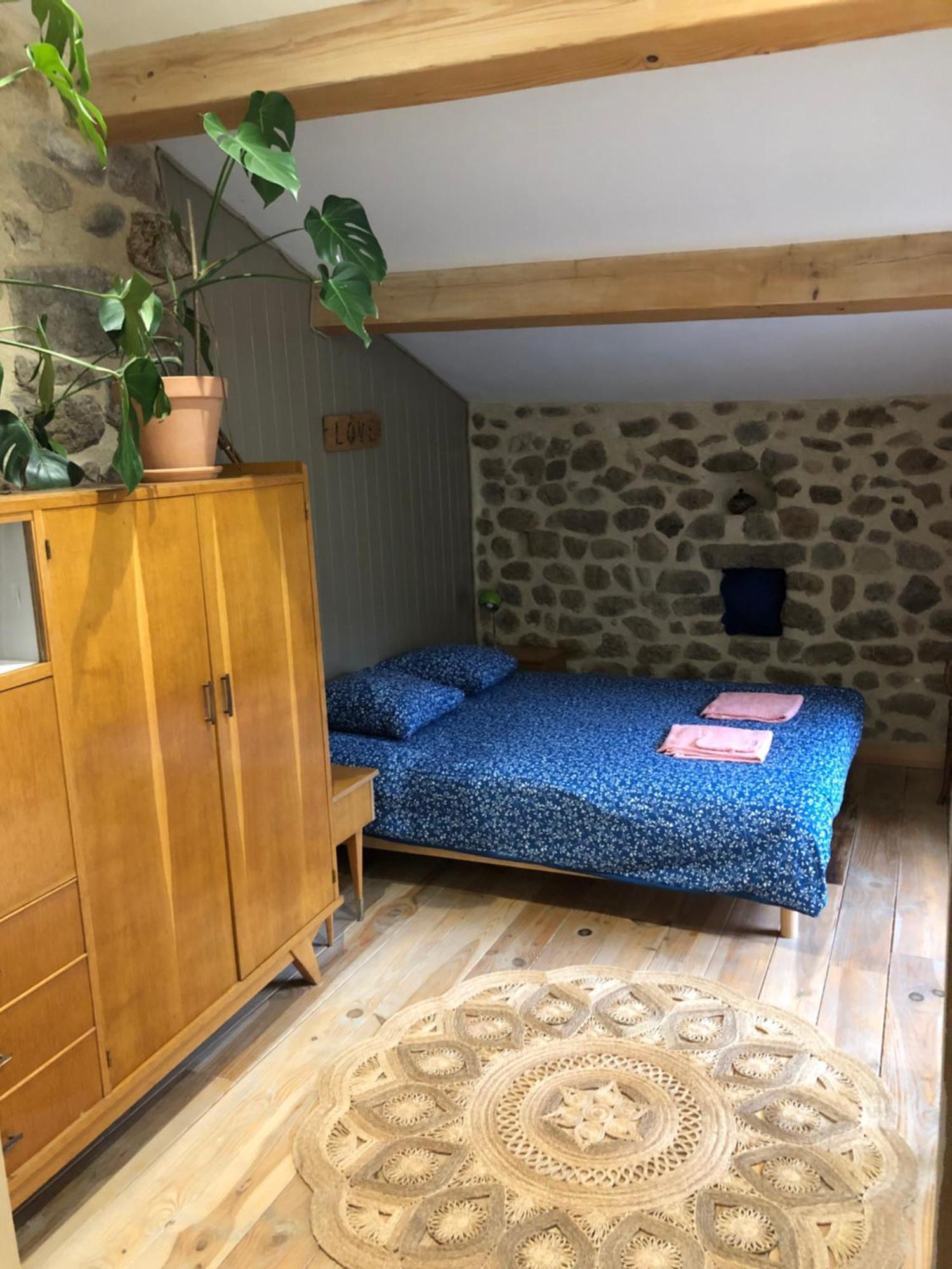 Les Pentes Du Chateau De Retourtour Lamastre Dış mekan fotoğraf